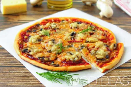  Рецепт пиццы с колбасой и сыром, в домашних условиях