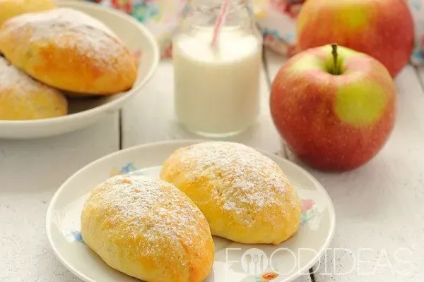 Пирожки с яблоками на творожном тесте