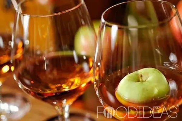 Как сделать кальвадос из яблок в домашних условиях: простой рецепт 