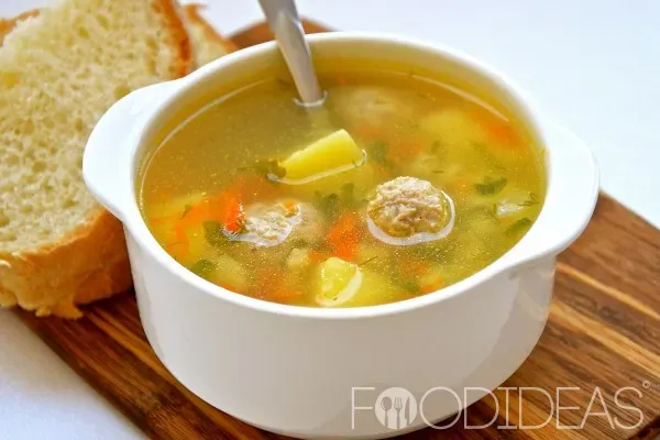 Простой суп с фрикадельками