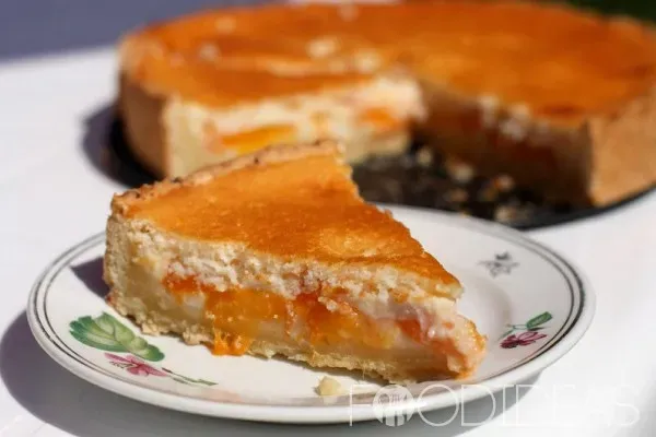 Пирог с абрикосовым повидлом: рецепт с фото